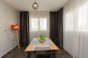 Sunshine Apartment